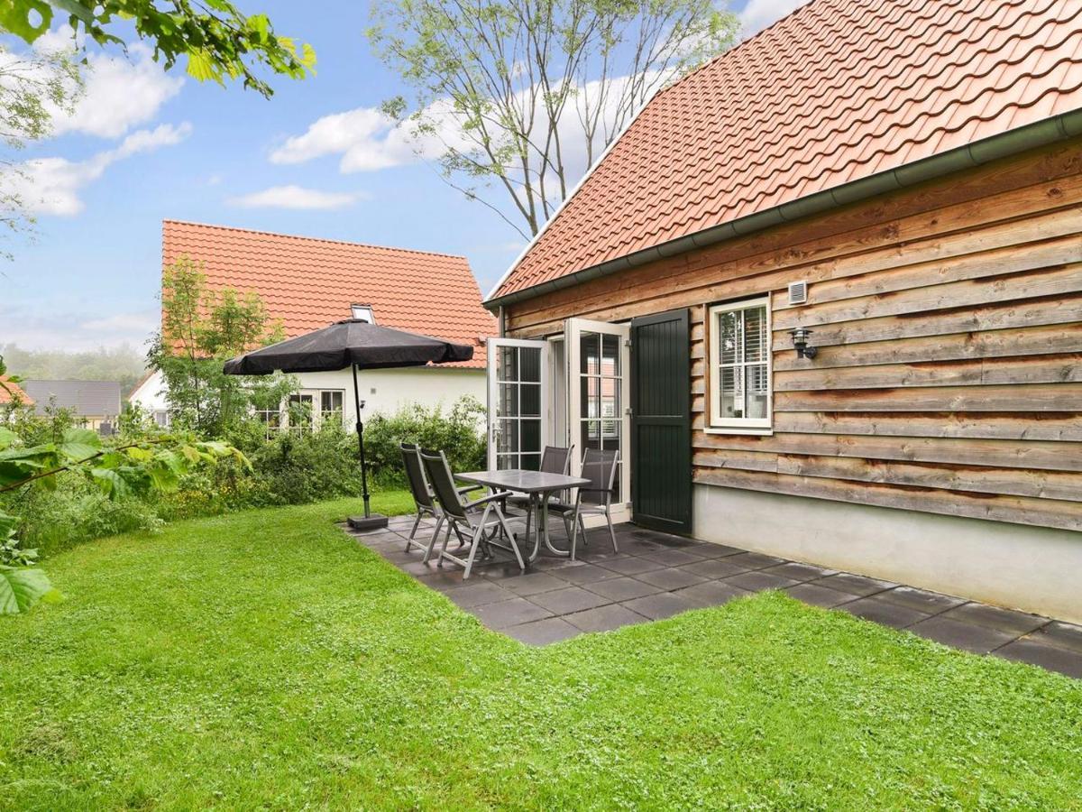 Landal De Waufsberg Hotel Noorbeek Bagian luar foto